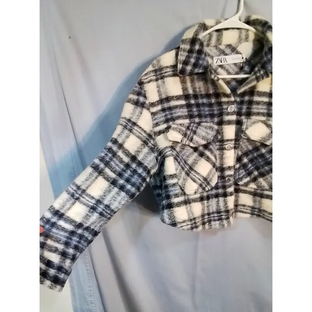 Zaba cropped gray plaid jacket